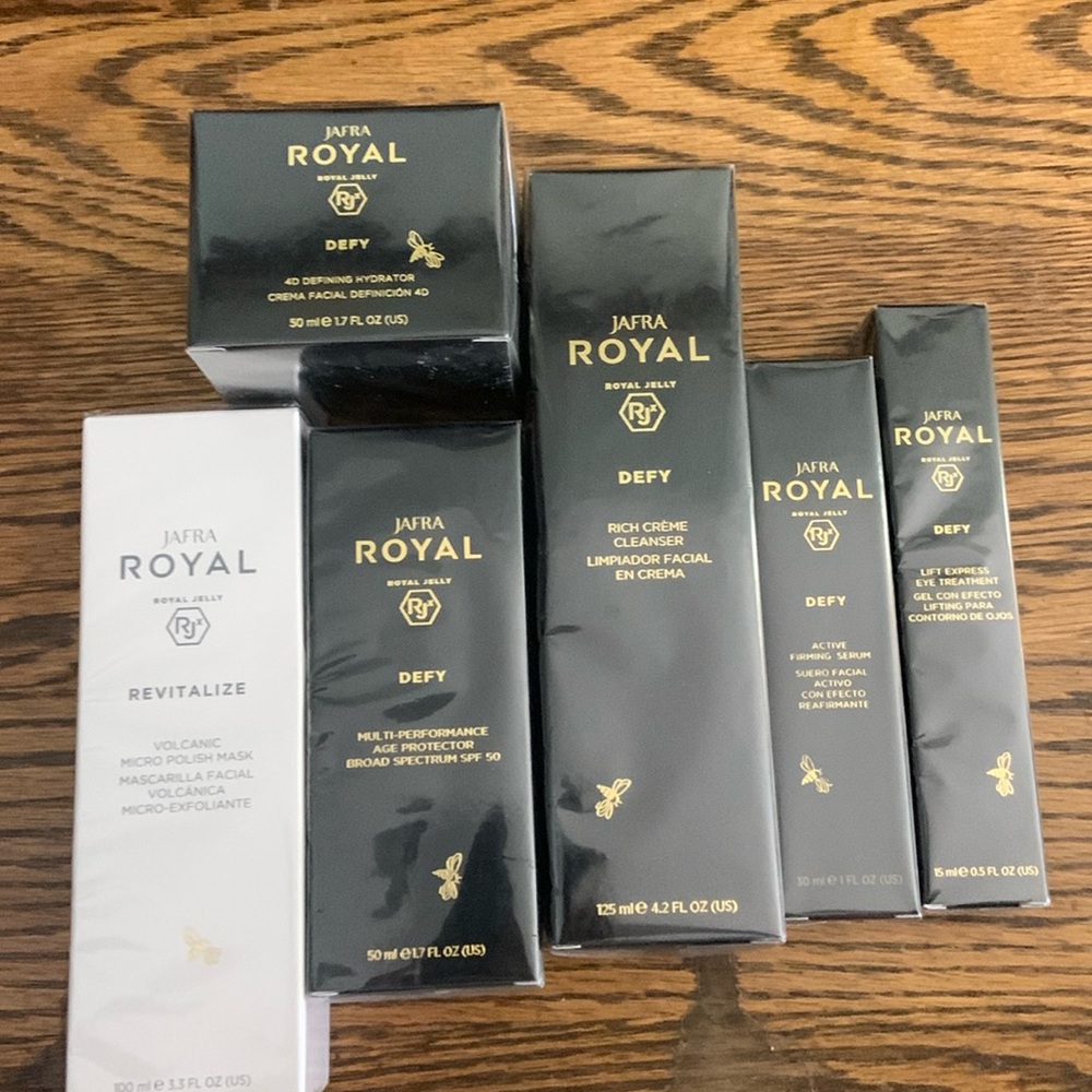 Jafra Defy skin care bundle